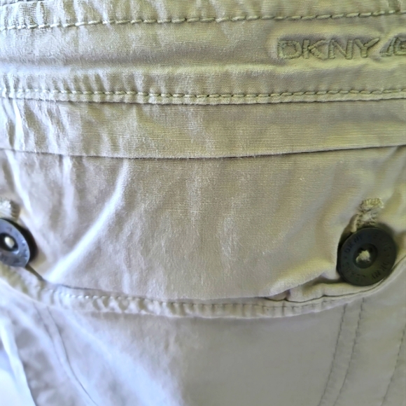 DKNY Jeans Capri Cargo Pants Size 10 - Picture 8 of 11